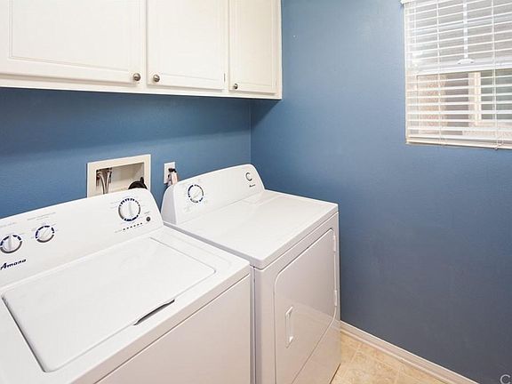 4th image of 35830 Breda Ave