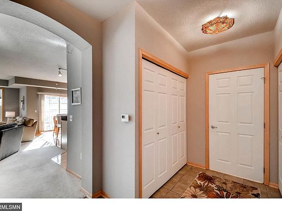 5th image of 1800 Graham Ave Unit 102