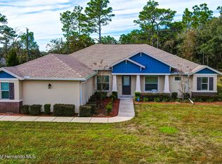 12285 Osprey Ave, Weeki Wachee, FL 34614