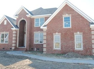 1523 Vance Cir, Chesapeake, VA 23320