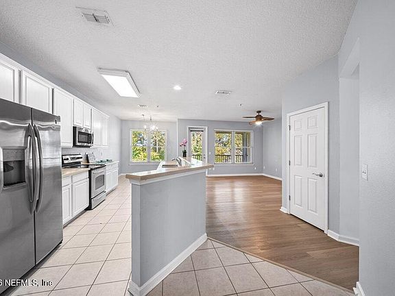 5th image of 13364 BEACH Boulevard #138