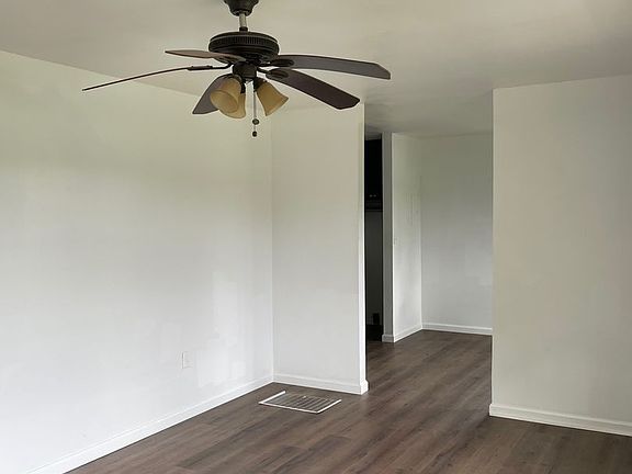 3rd image of 2351 Chaires Cross Rd
