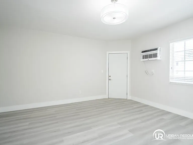2418 Flamingo Dr #9 — Photo 21