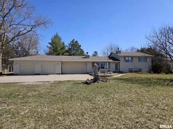 3810 33rd St S, Muscatine, IA 52761