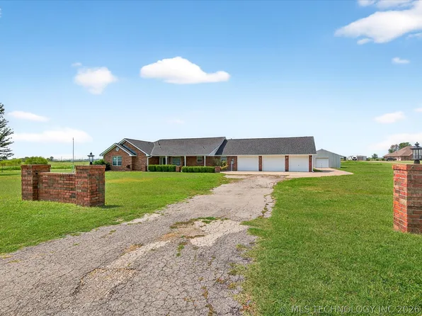 13699 N 3980th Rd, Dewey, OK 74029