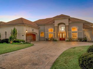 445 Edgewood Dr, Montgomery, TX 77356