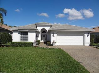 4369 Mistlethrush Ln, Naples, FL 34119