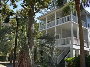 702 Bonito Rd, Saint Helena Island, SC 29920