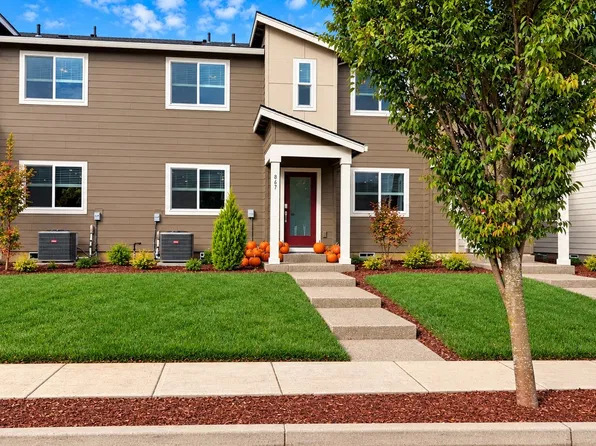 867 Kirksey St, Woodburn, OR 97071