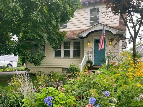 322 Magnolia Place, Leonia, NJ 07605