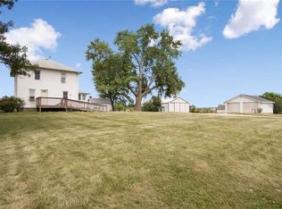 1395 Quincy St, Saint Charles, IA 50240