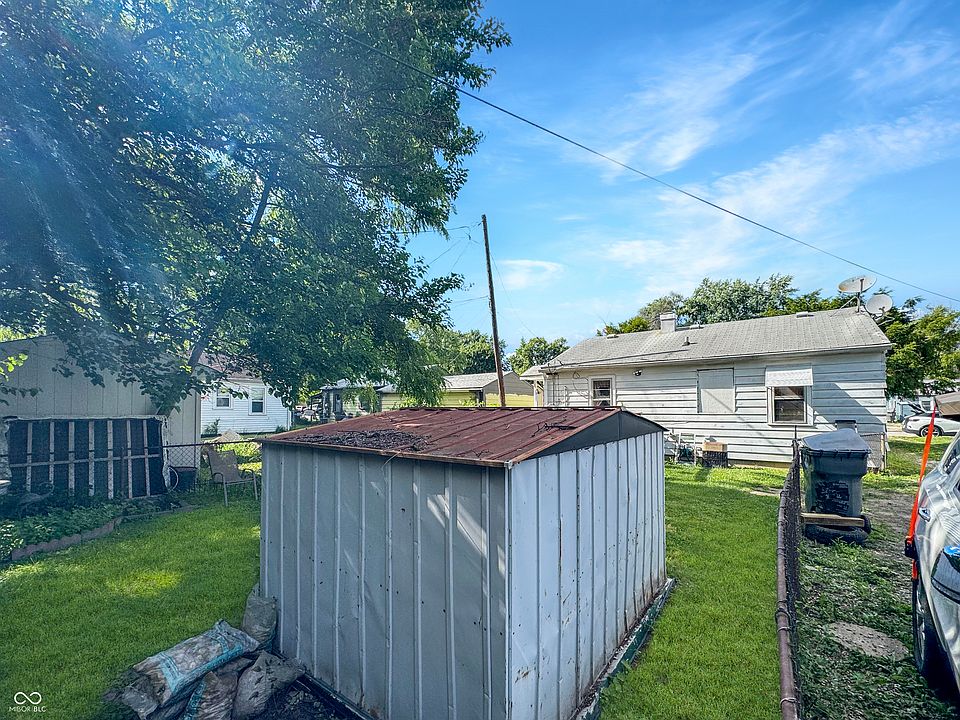 2nd image of 5915 E Shimer Ave