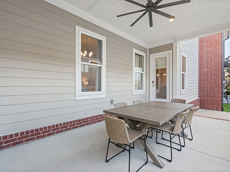1036 Clifton St — Photo 30