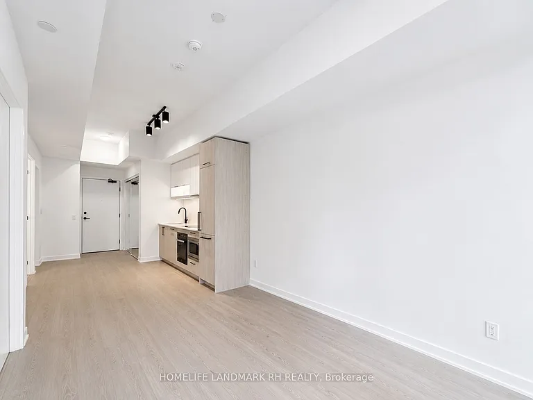 91 Montclair Ave #331 — Photo 8