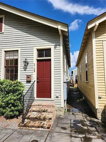 1 bed, 1.0 bath, 572 sqft, $1,325 — Photo 1