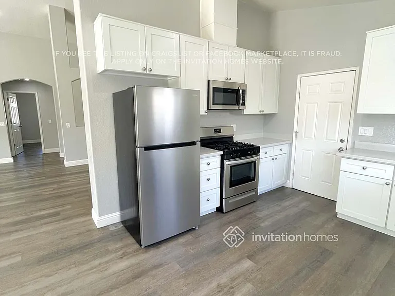 1182 Park Heights Dr — Photo 8