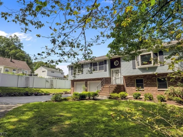 16 Argus St, Butler Boro, NJ 07405