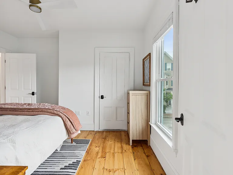 32 Wilson St #2 — Photo 6