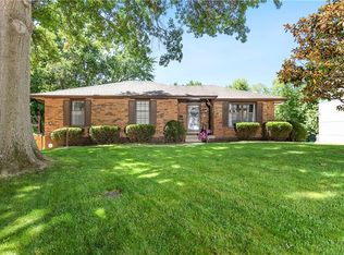 1907 SW 5th St, Lees Summit, MO 64081