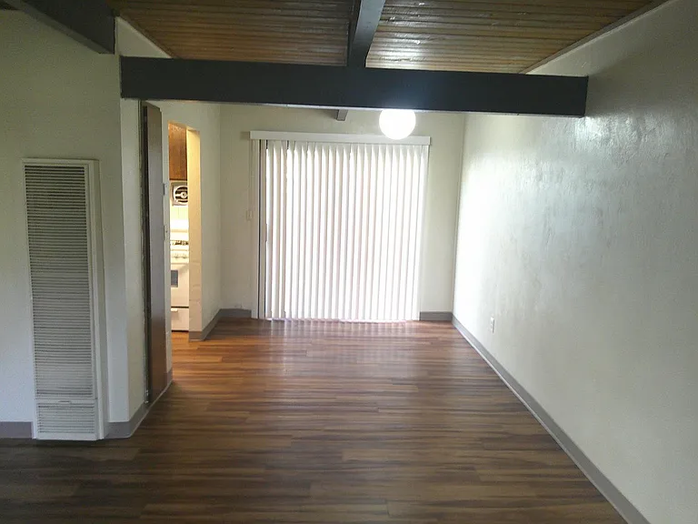 102 Garfield St #21 — Photo 10