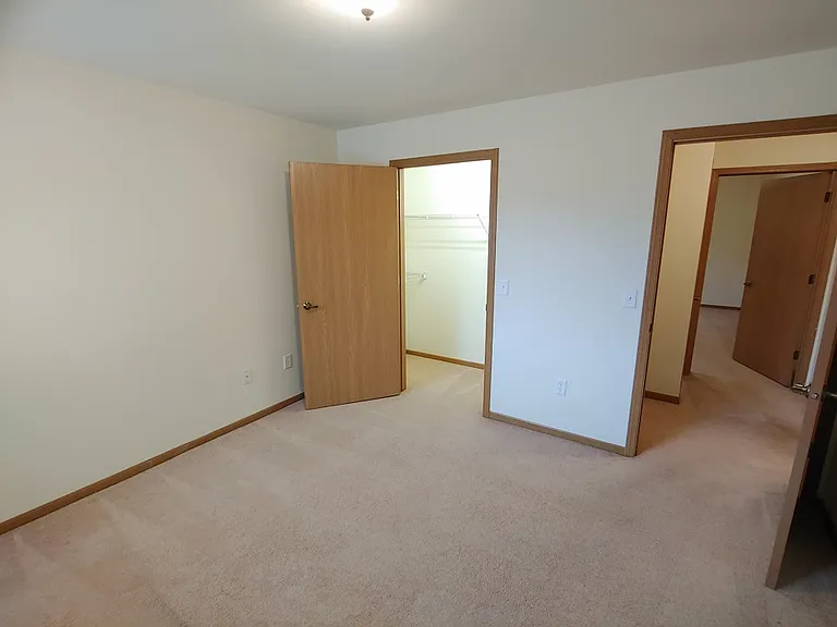 Brittany Hills — Photo 11