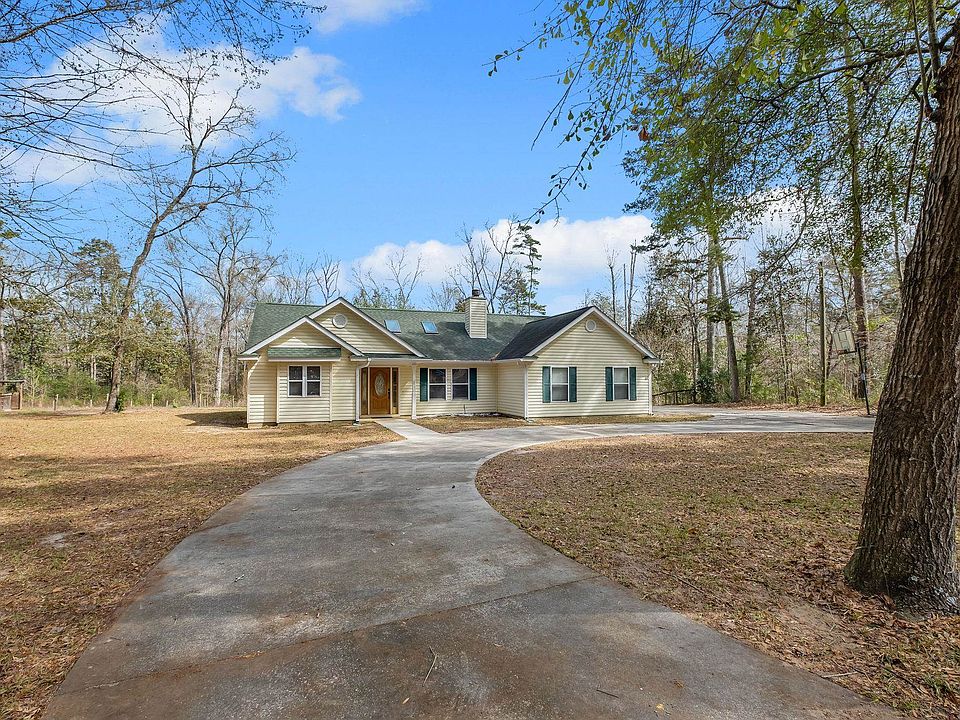 1st image of 697 Millwood Dr