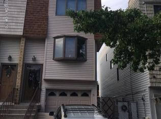 51 Mimosa Ln, Staten Island, NY 10312