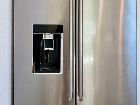 Upgraded stainless steel, KitchenAid appliances