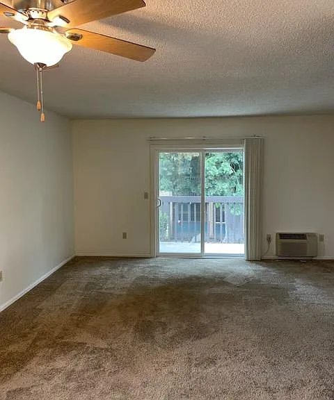 404 S Anza St — Photo 11