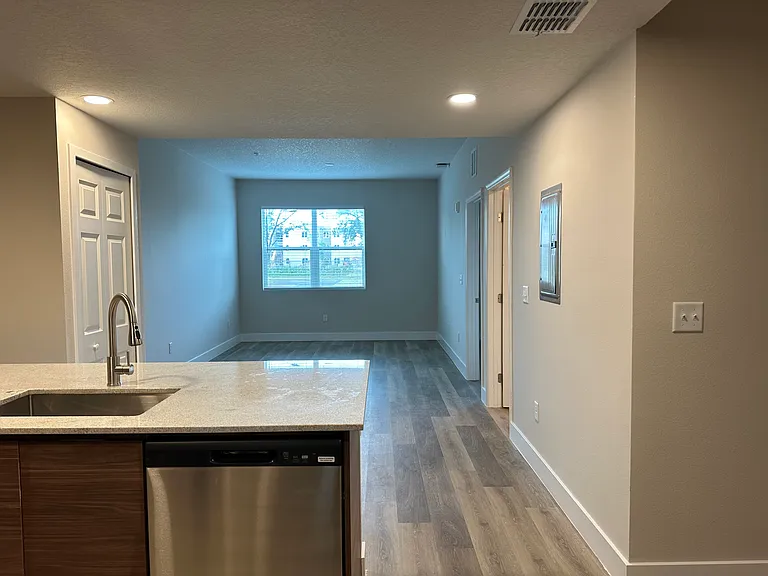 4424 S Texas Ave #1-109 — Photo 7