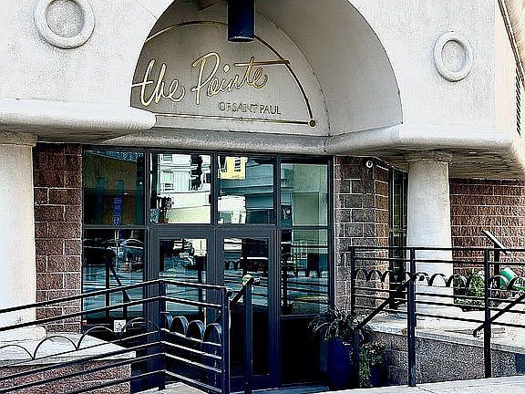Entrance to The Pointe.