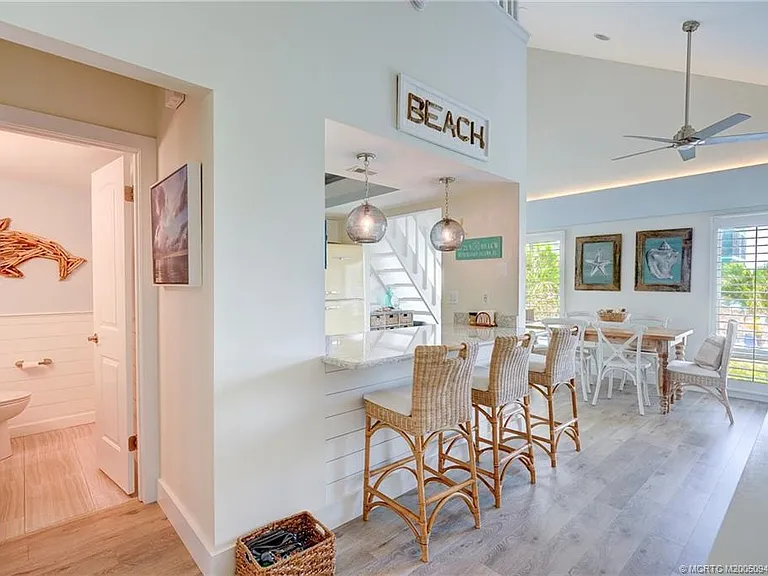 245 NE Macarthur Blvd #11 — Photo 26