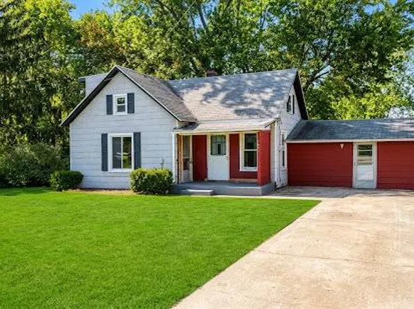 2632 Lincoln Ave, Saint Joseph, MI 49085