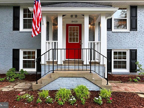 2nd image of 8410 Crossley Pl