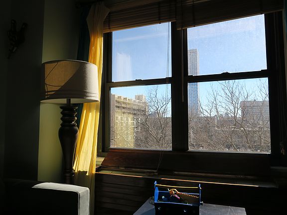 2nd image of 225 Saint Pauls Ave #513