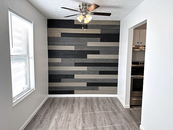 3rd image of 3238 Charlotte Ct APT B