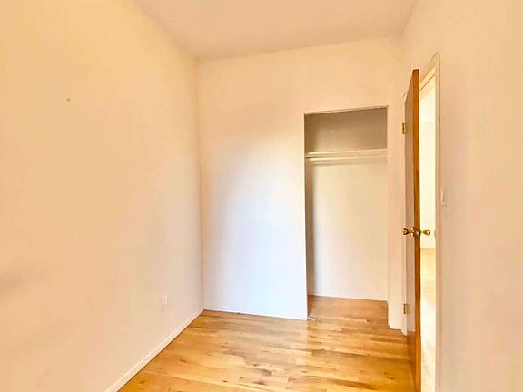 5th image of 1229 1st Ave #18B