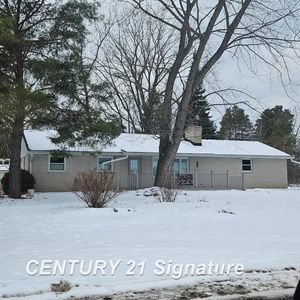 8981 Highland Dr, Freeland, MI, 48623