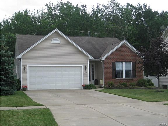 5th image of 3299 Queens Ln