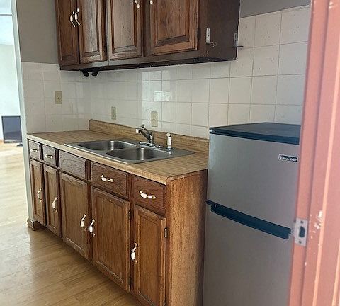 5th image of 5417 Norledge Ave #A-3