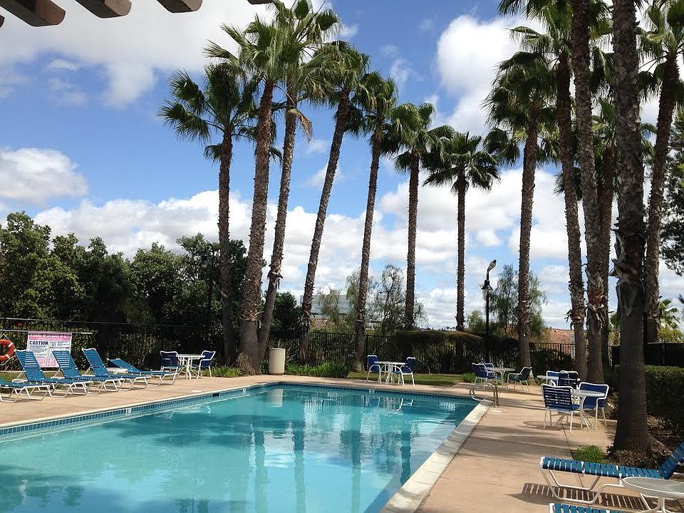 Community pool