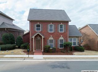 56 Saint James Sq, Huntsville, AL 35801