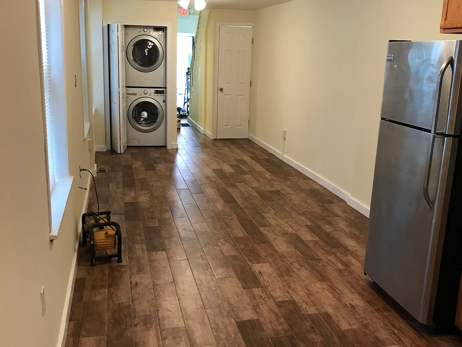 4 bed, 3200 sqft, $3,000 — Photo 2