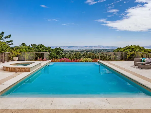 490 Las Pulgas Dr, Woodside, CA 94062