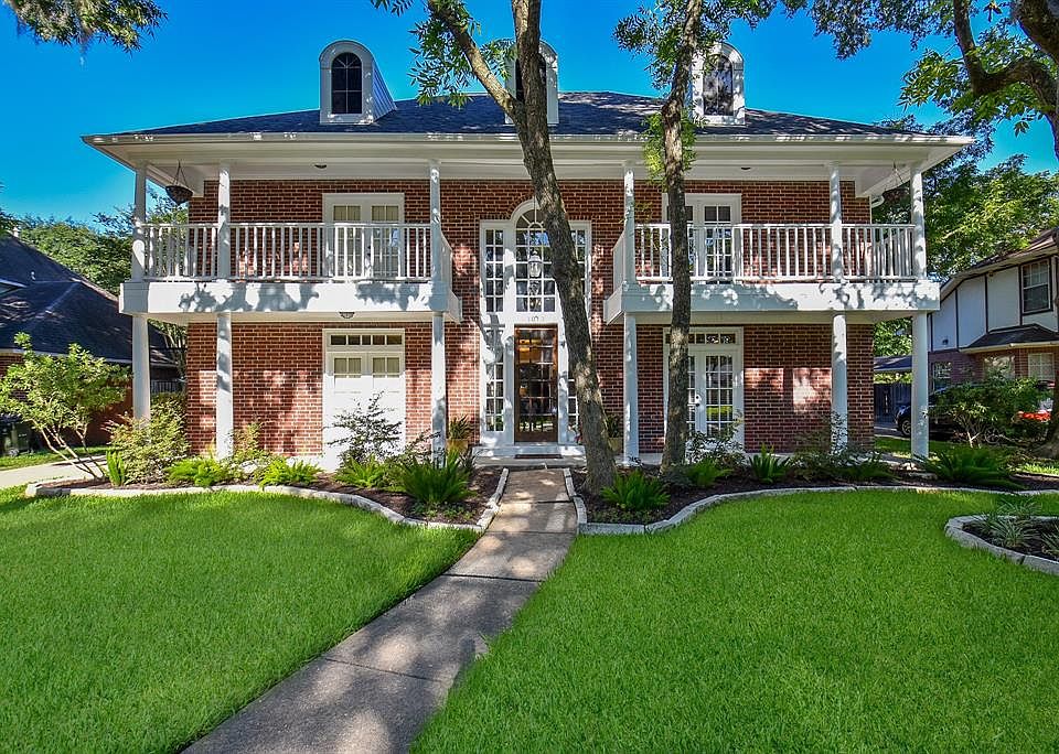 1st image of 1013 Oak Knoll Ct