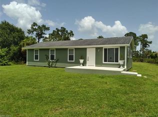 608 Wellington Ave, Lehigh Acres, FL 33972