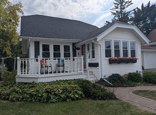 543 W 15th Ave, Oshkosh, WI 54902