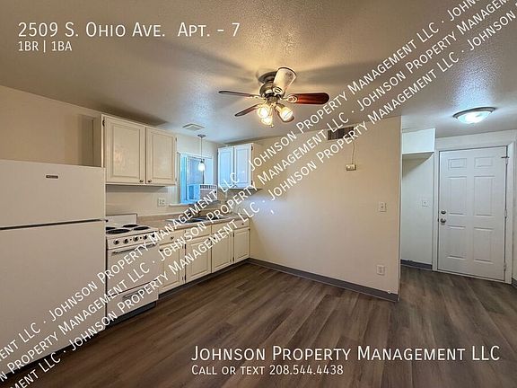 2nd image of 2509 S Ohio Ave APT 7
