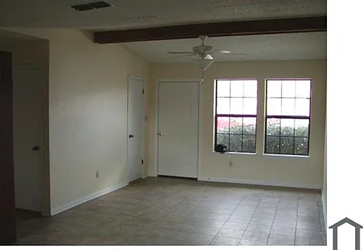 1109 Lindsey Cir