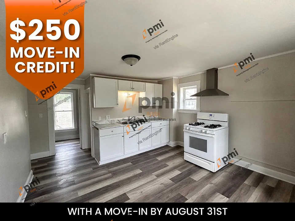 215 Lafayette St #1